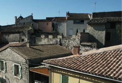 Arrière-plan- reste remparts